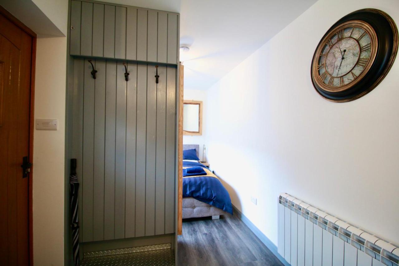 Alfriston Lodge By Air Premier ภายนอก รูปภาพ